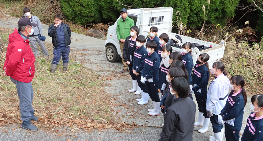 座学とフィールドワーク