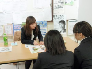 一般事務職の内容を話してくれたOG・松永さん