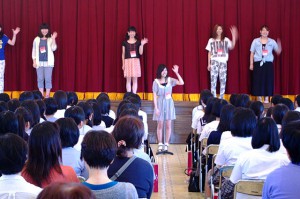 「在学生から、ピアノなどの授業のことや学生生活について話がありました」