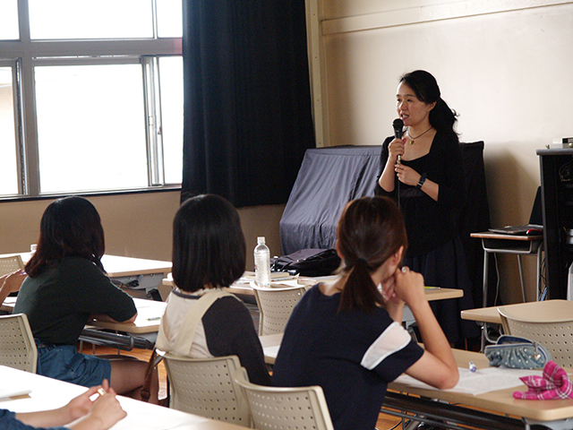 幼児教育学科 塩崎先生ご退官のお知らせ 尚絅大学 尚絅大学短期大学部